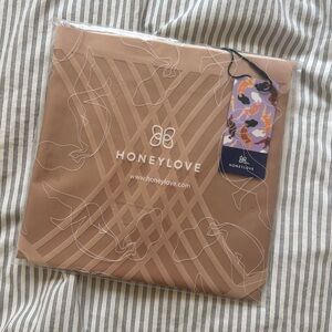 Honeylove Silhouette Briefs - Sand - 1X - NWT